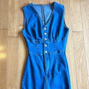 Denim Jumpsuit XS - super flattering